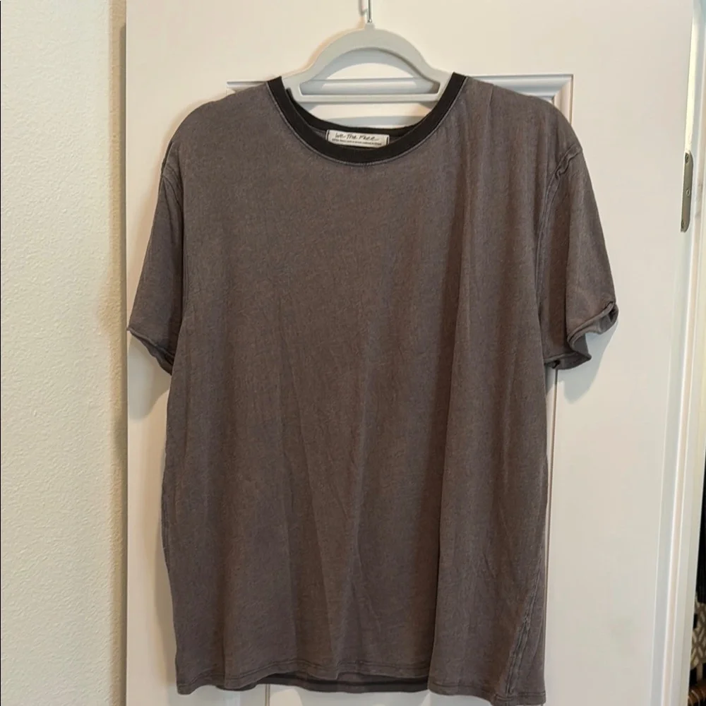 Free People Tee - Picture 1 of 4